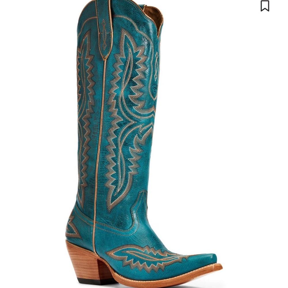 Ariat Casanova Boots In Turquoise Blue 9.5

Worn three times.